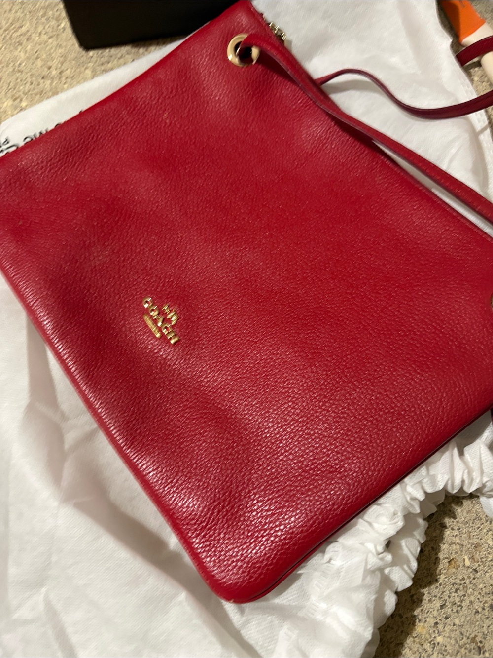 Coach Red Pebbled Leather Shoulder Bag with Gold Chain Strap - Picture 7 of 11